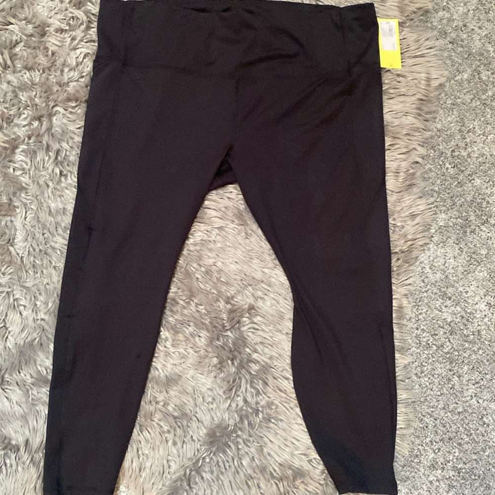 All in motion leggings